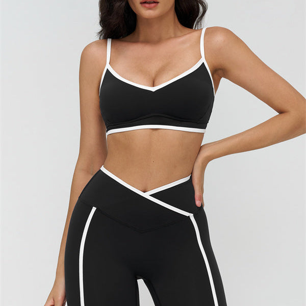 The Crave Contrast Sports Bra Leggings 2-Piece Set