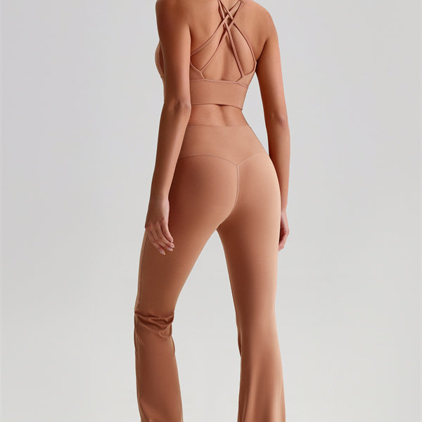 The Brave Sports Bra Flared Leggings 2-Piece Set