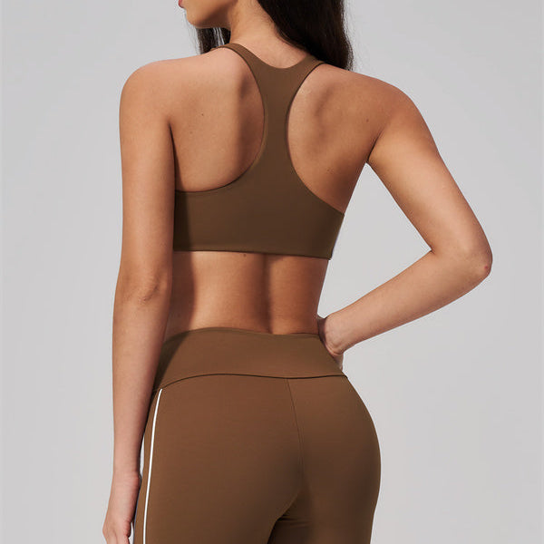 The Breathe Sports Bra Capri Leggings 2-Piece Set