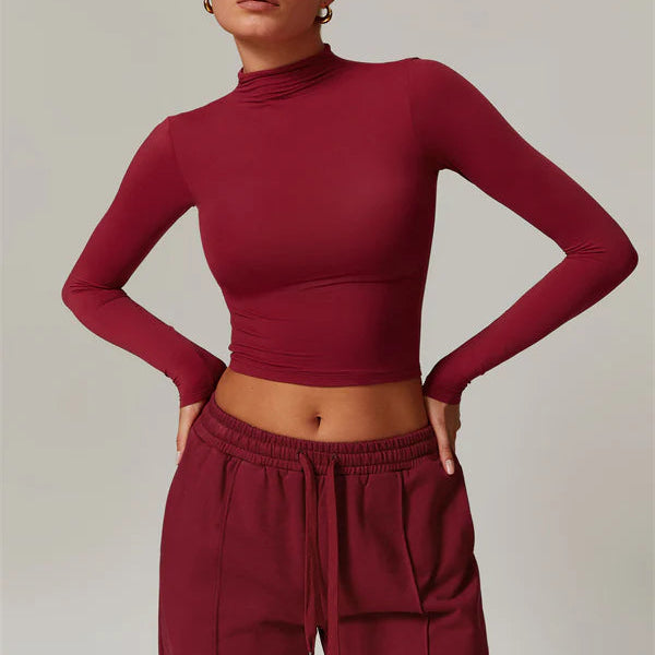 The Motion Crop Top Sweatpants 2-Piece Set