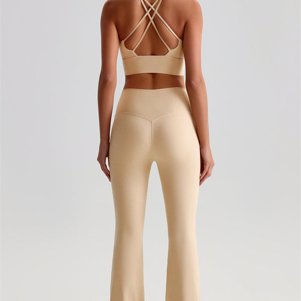 The Brave Sports Bra Flared Leggings 2-Piece Set