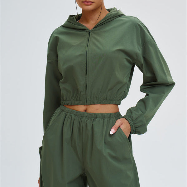 The Svelte UV protection Crop Hoodie Sweatpants 2-Piece Set