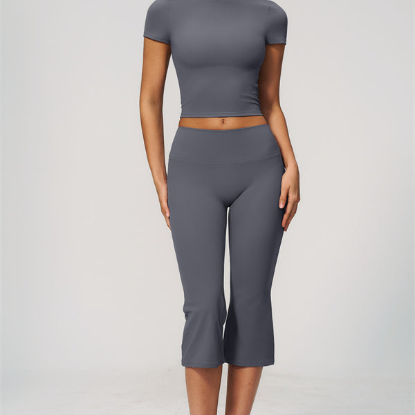 The Zura T-shirt Capri Leggings 2-Piece Set