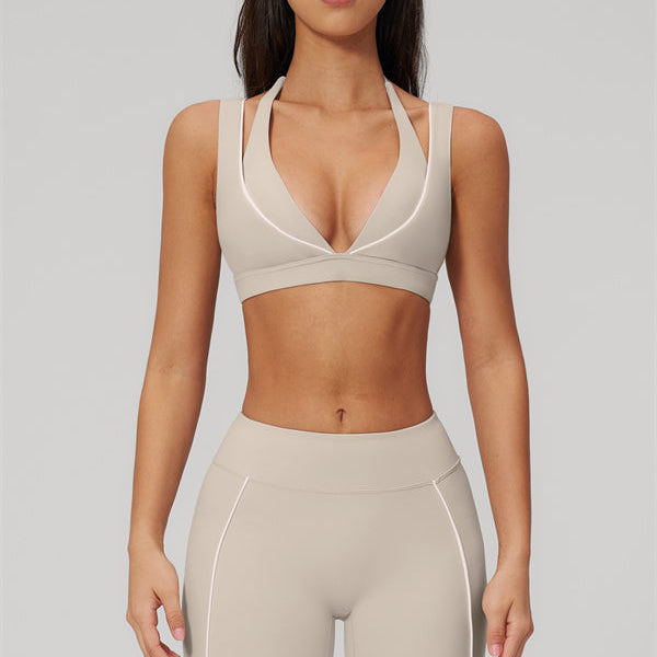 The Clarity Contour Line Sports Bra Leggings 2-Piece Set