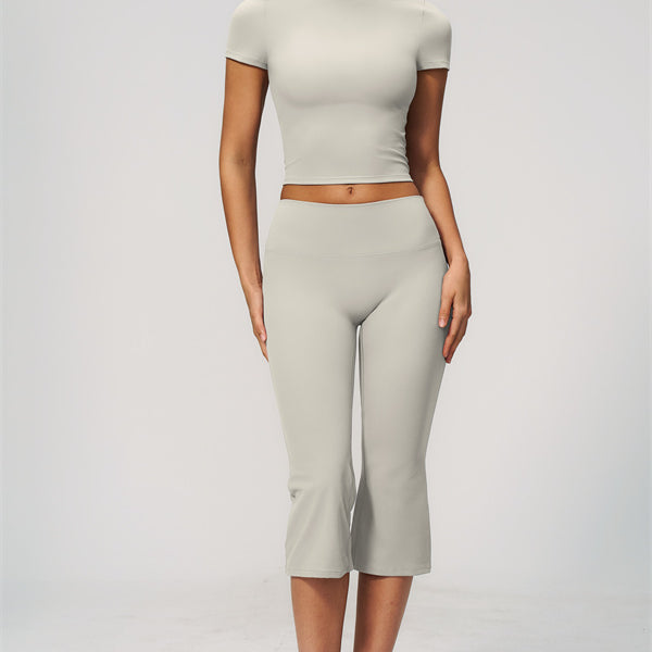 The Zura T-shirt Capri Leggings 2-Piece Set