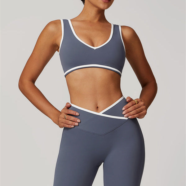 The Stamina Sports Bra Flared Leggings 2-Piece Set