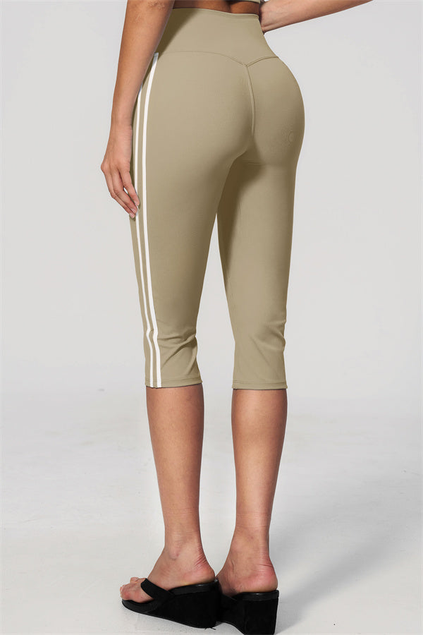The Onyx Capri Leggings