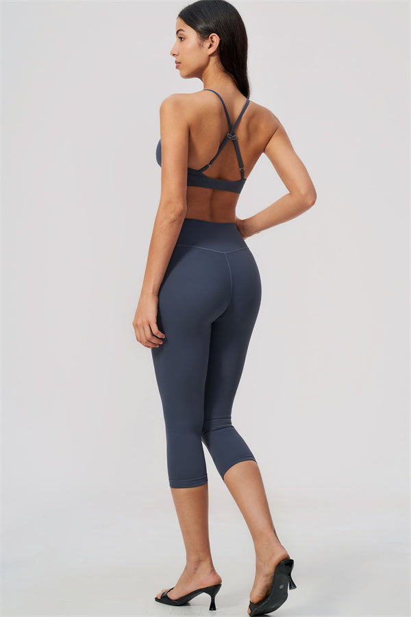 The Flow Motion Sports Bra Capri Leggings 2-Piece Set