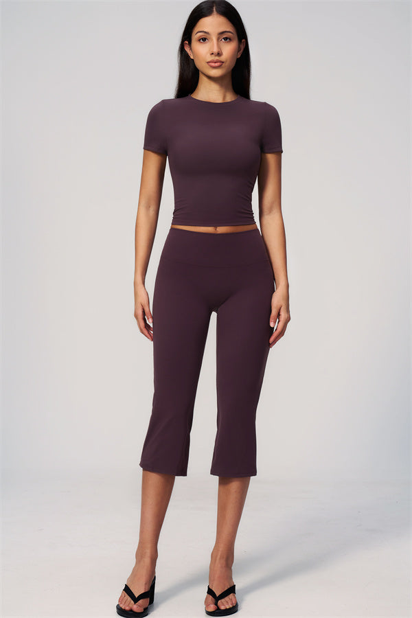 The Zura T-shirt Capri Leggings 2-Piece Set
