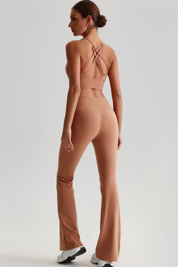 The Brave Sports Bra Flared Leggings 2-Piece Set