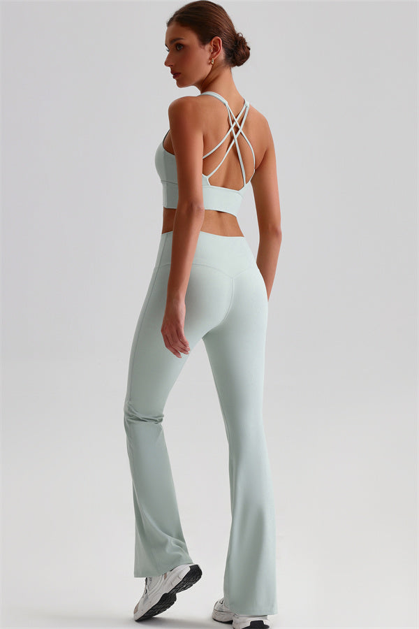 The Brave Sports Bra Flared Leggings 2-Piece Set