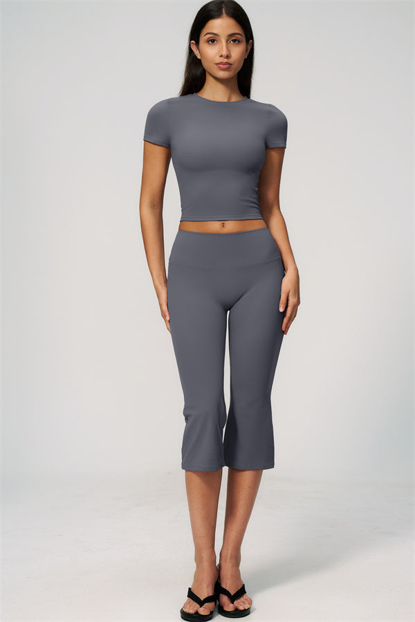 The Zura T-shirt Capri Leggings 2-Piece Set