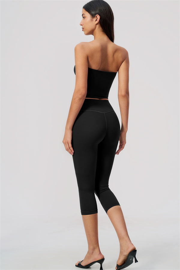 The Flow Motion Tube Top Capri Leggings 2-Piece Set