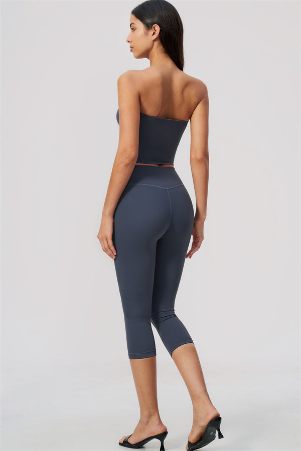 The Flow Motion Tube Top Capri Leggings 2-Piece Set