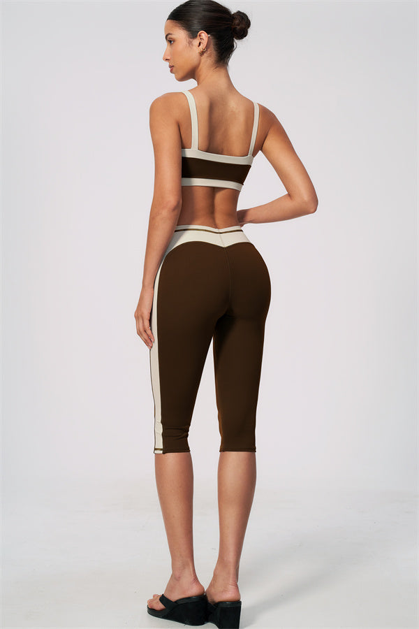 The Sandstone Sports Bra Capri Leggings 2-Piece Set