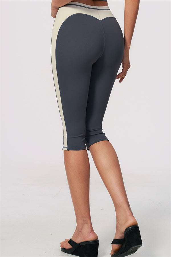 The Sandstone Capri Leggings